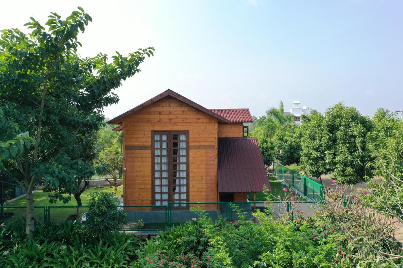 The Pine Loft Villa Bengaluru Kültér fotó