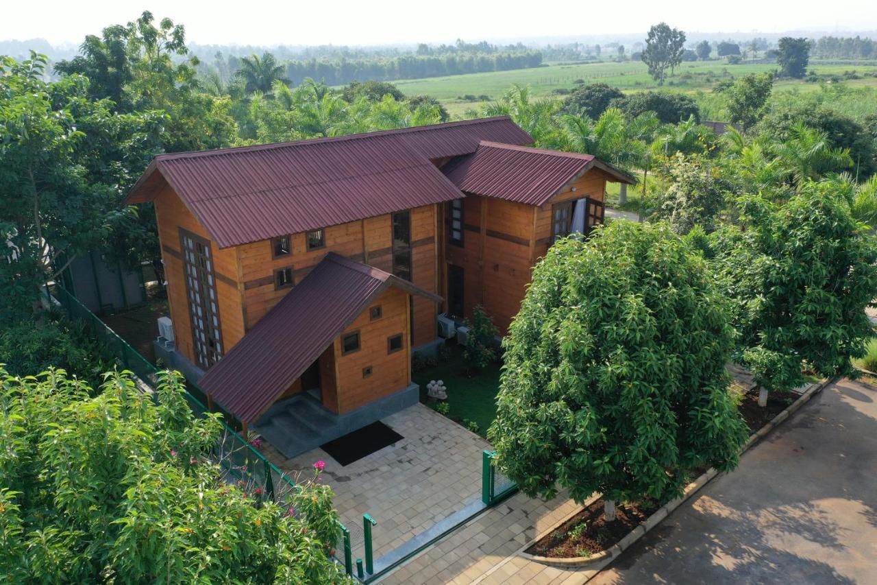 The Pine Loft Villa Bengaluru Kültér fotó