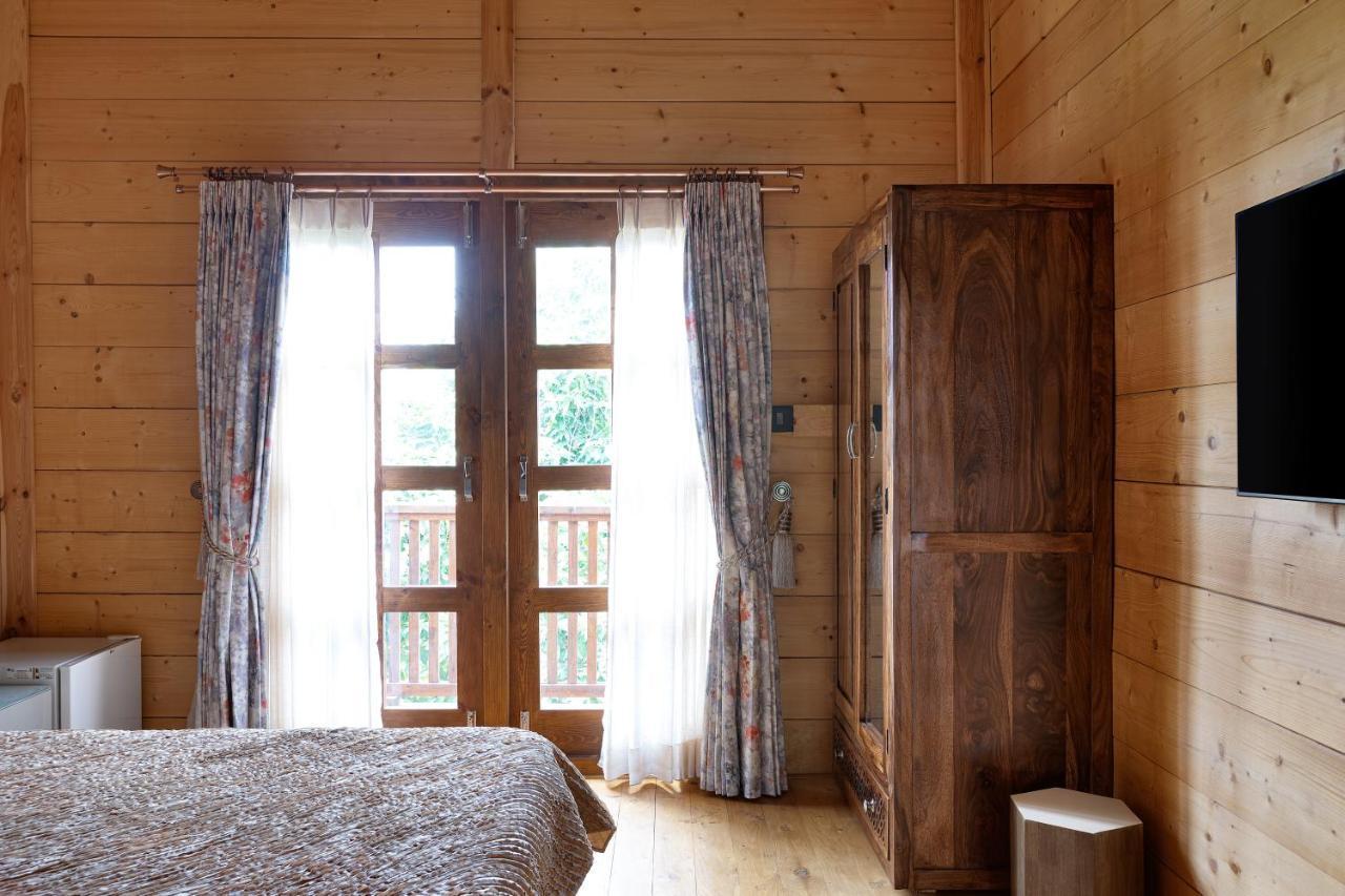 The Pine Loft Villa Bengaluru Kültér fotó